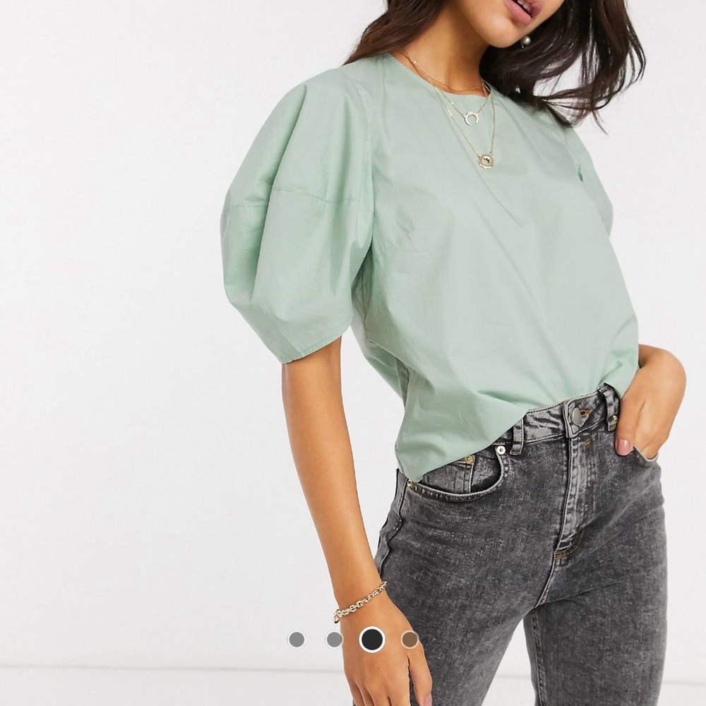 Puff Sleeve Top